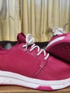 Kuru Atom Women's sneaker / shoe Hot pink! Size 9 Plantar fasciitis